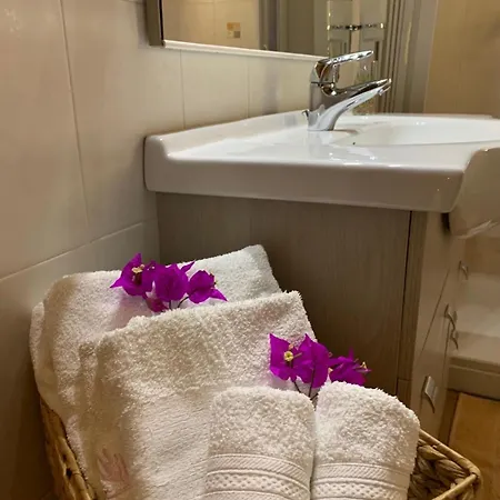 B&B Affitti Brevi Tzia Licca 3*